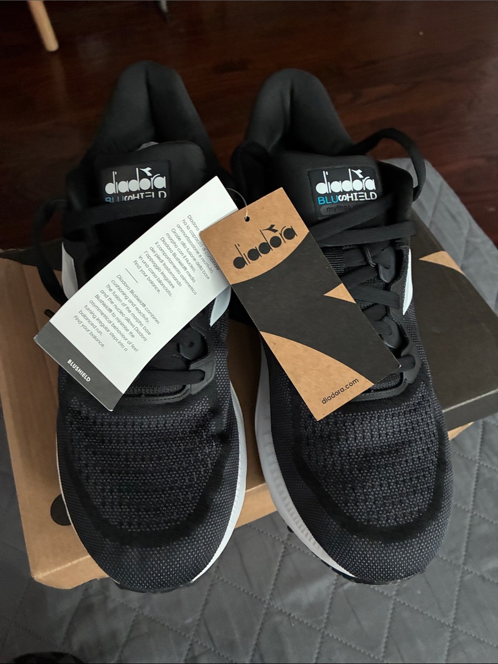 Diadora Blu Shield Black and White Men's Running Shoes